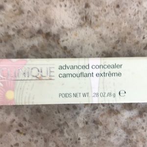 Clinique Concealer